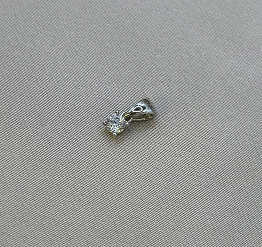 White Gold Pendant with Zircon