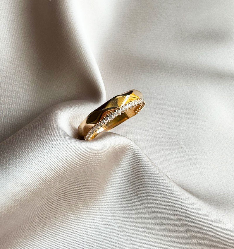 Inel din aur roz cu zirconiu