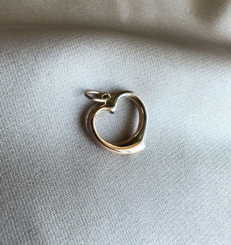Rose gold pendant