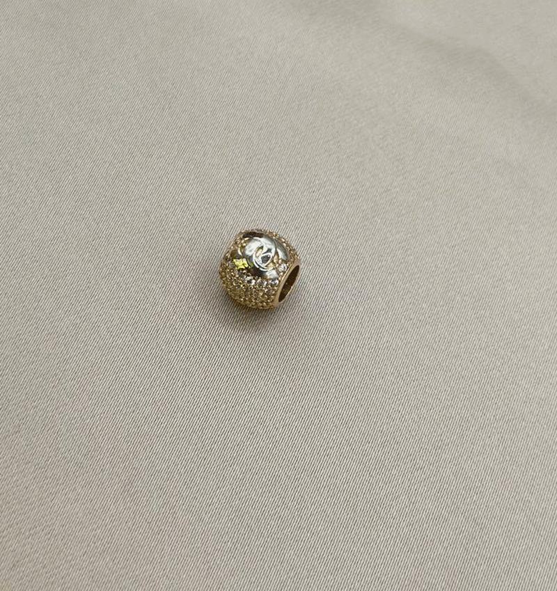 Подвеска из розового золота