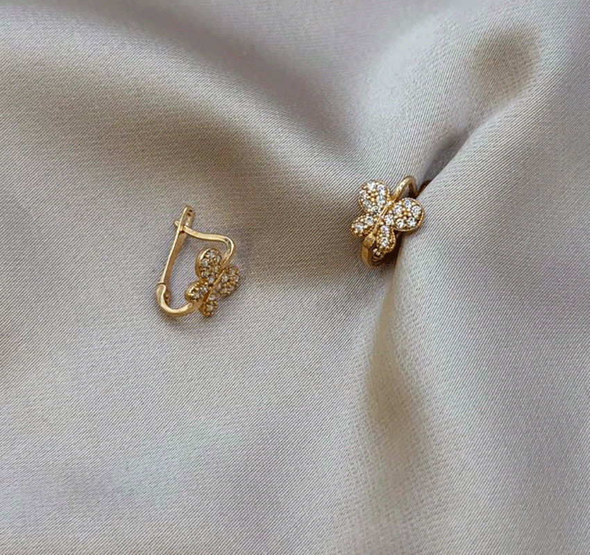 Cercei din aur roz cu zircon