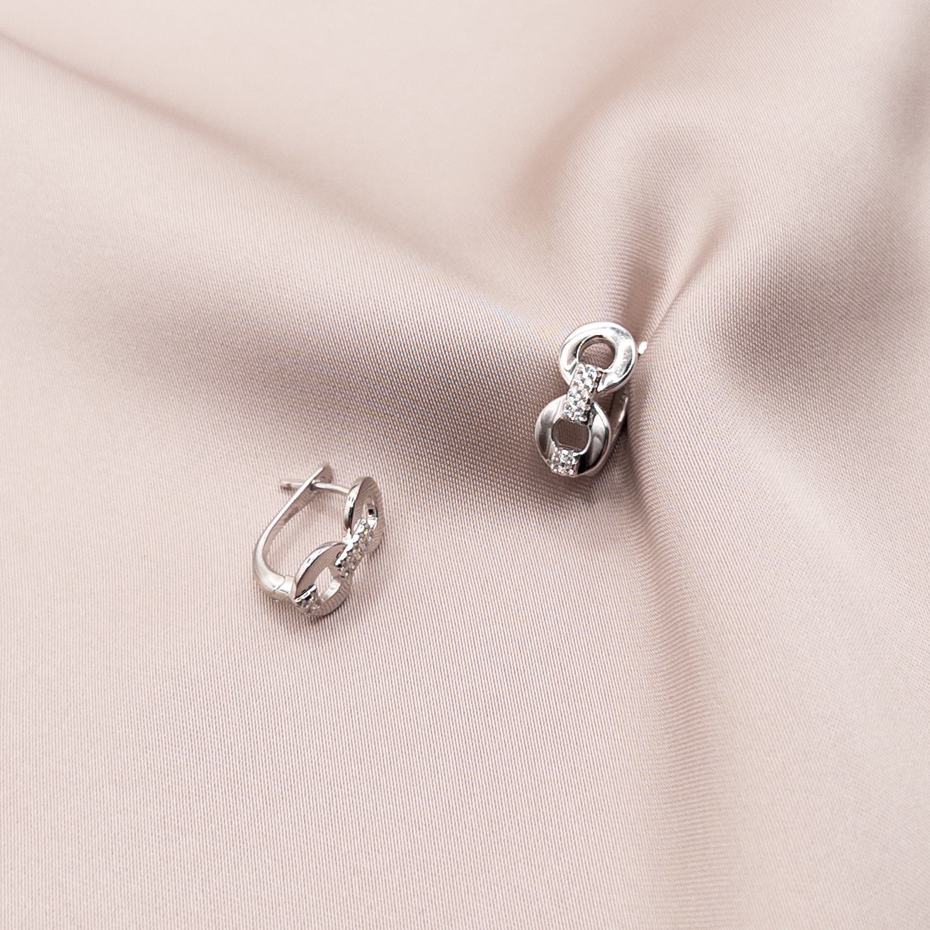 Серьги из серебра