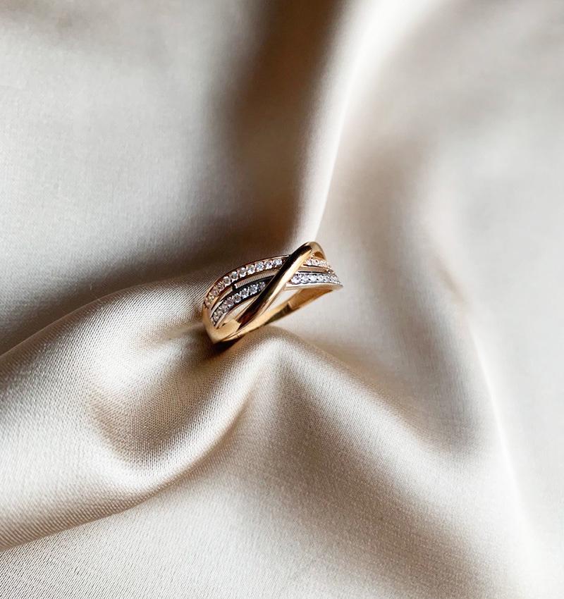 Inel din aur roz cu zirconiu