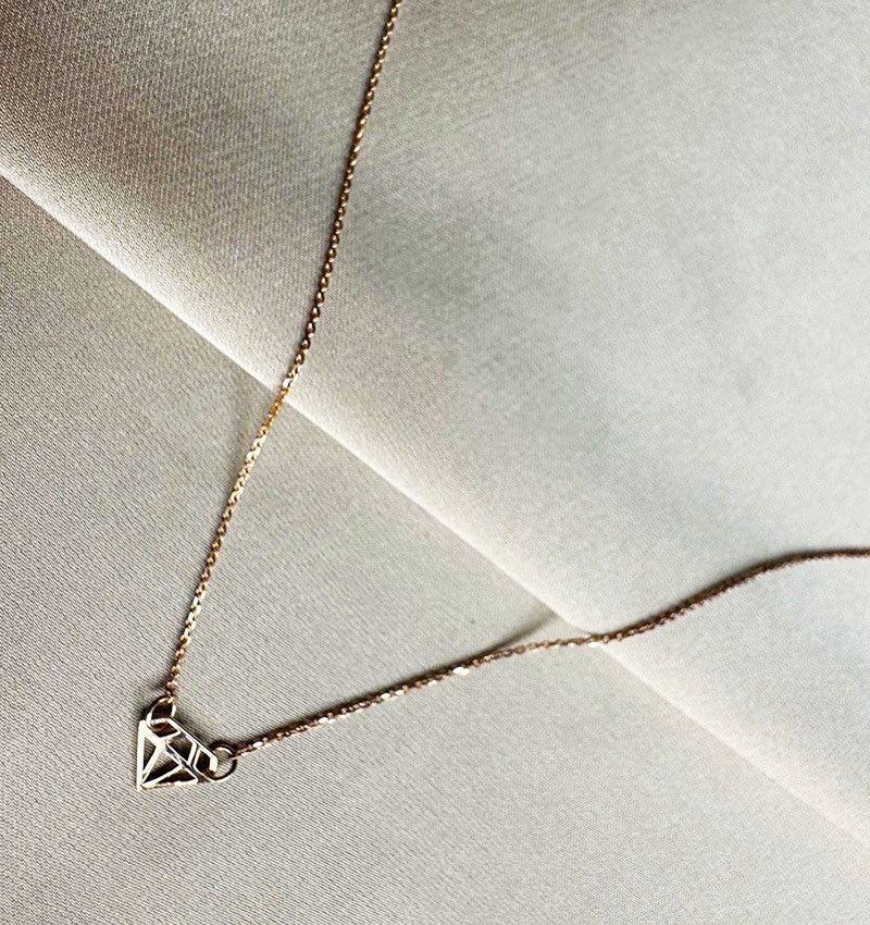 Колье из розового золота