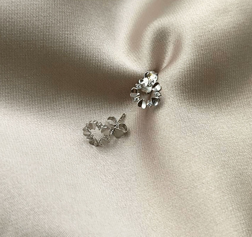 Cercei din aur roz cu zircon