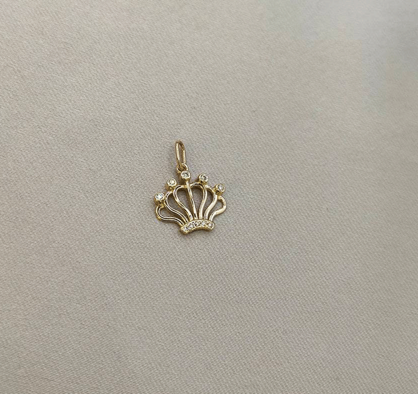 Подвеска из розового золота