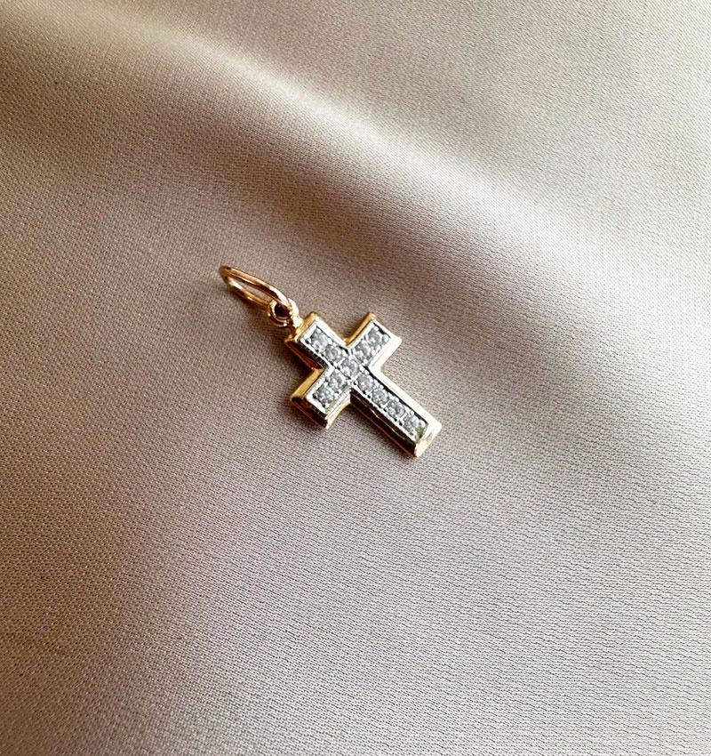 Cruce din aur roz cu zirconiu