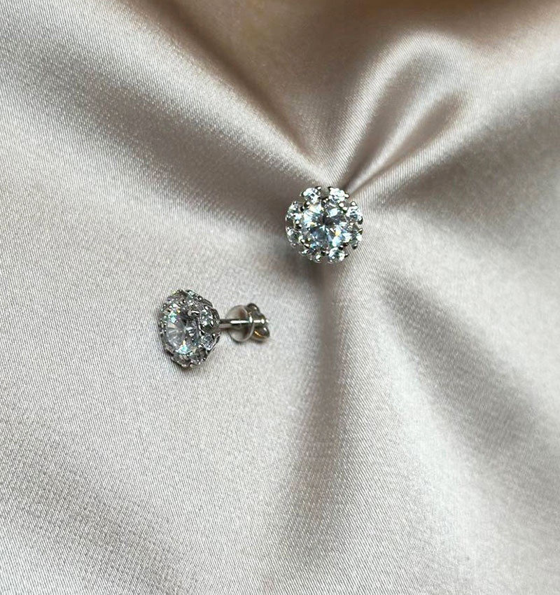 Серьги из серебра с цирконом