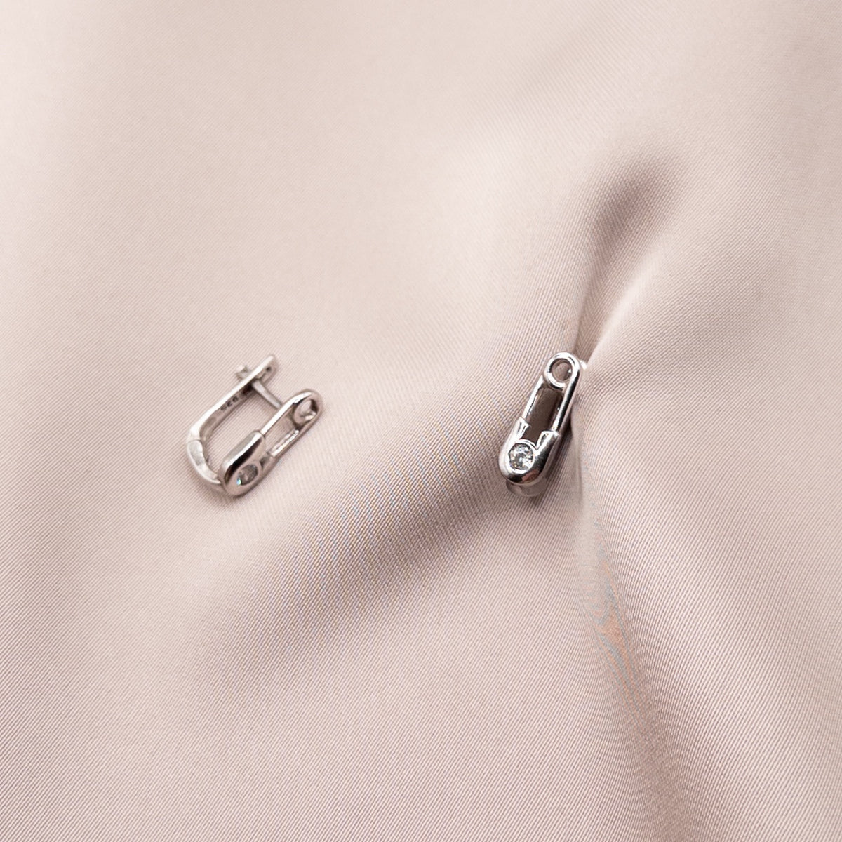 Silver earrings with cubic zirconia