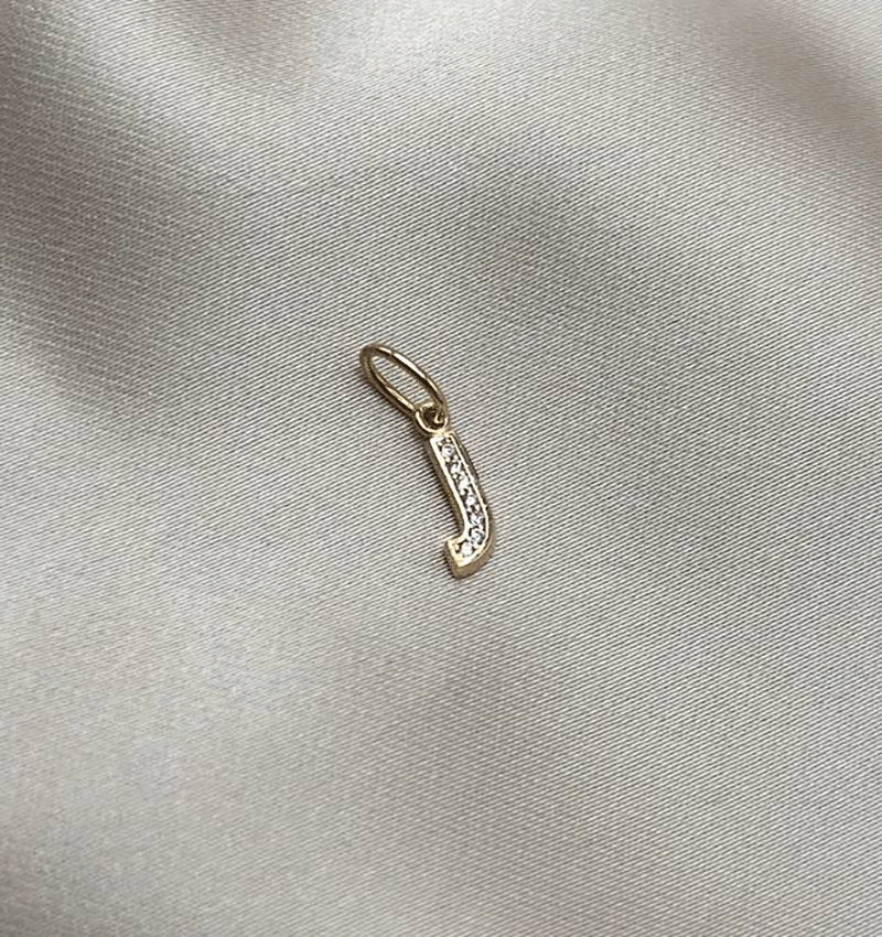 Подвеска из розового золота