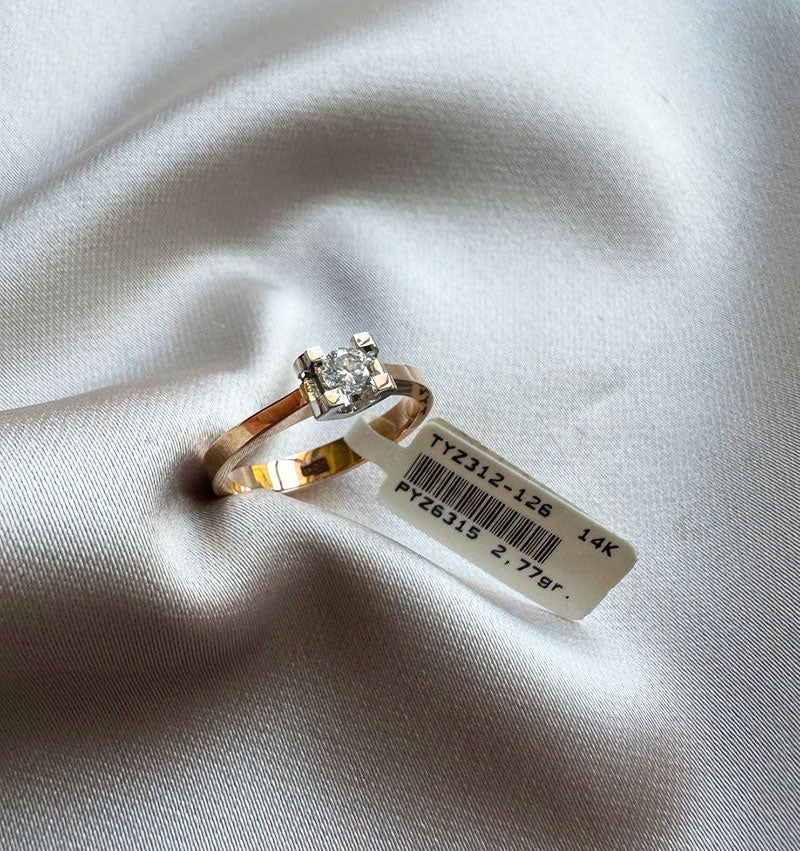 Inel din aur roz cu diamant de 0,19 ct