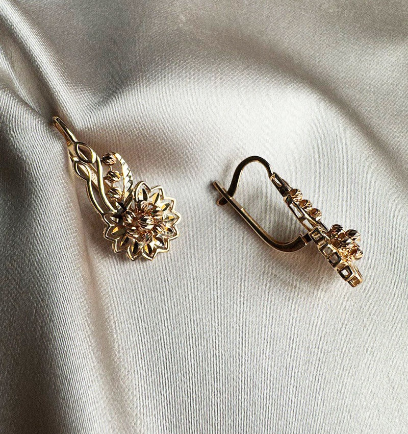 Серьги из розового золота