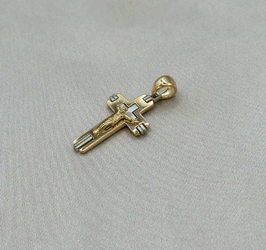 Крестик из розового золота