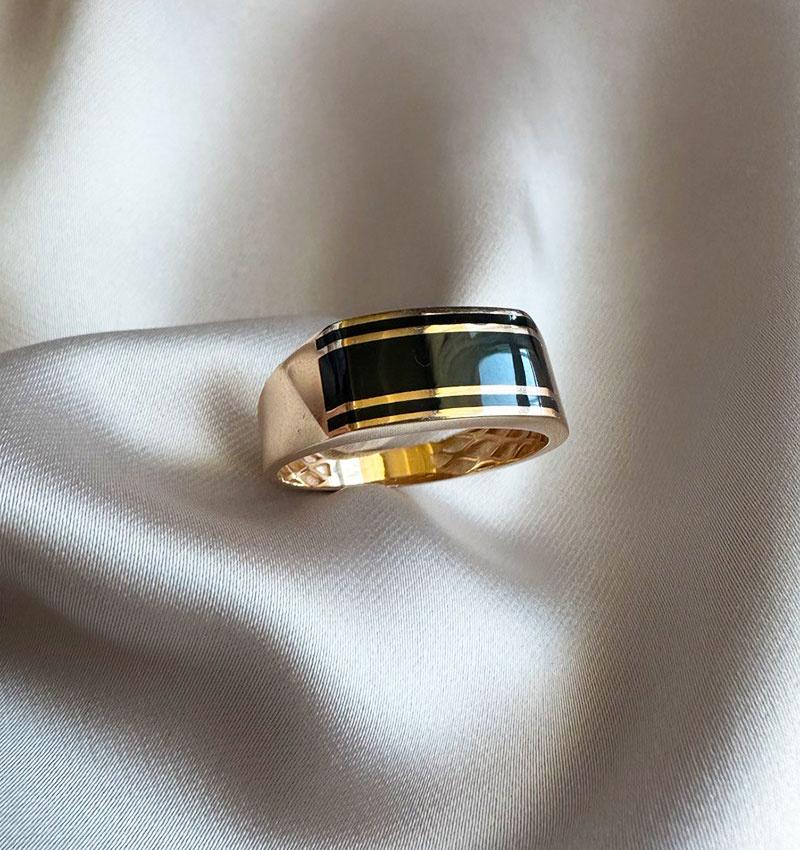 Inel din aur roz cu email