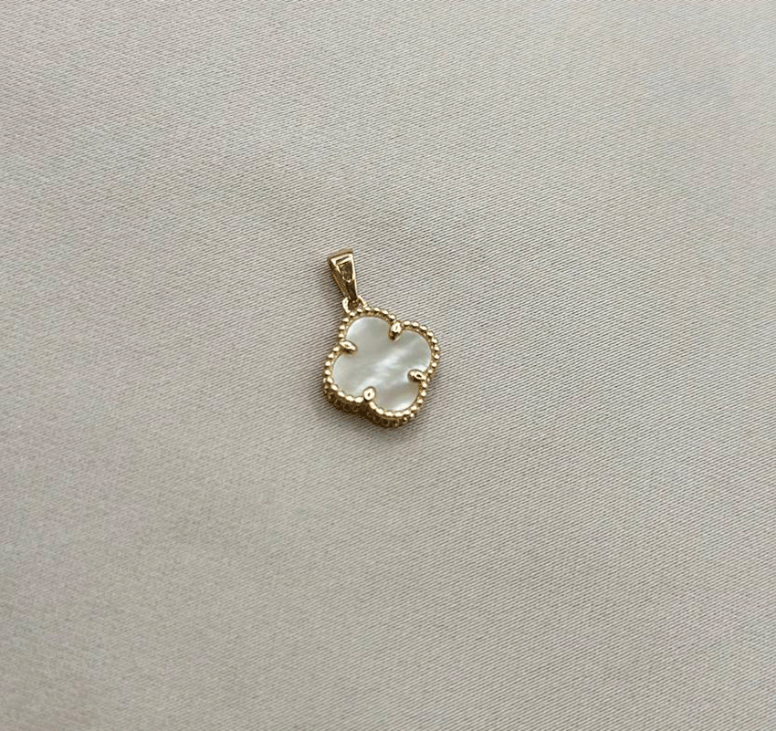 Подвеска из розового золота