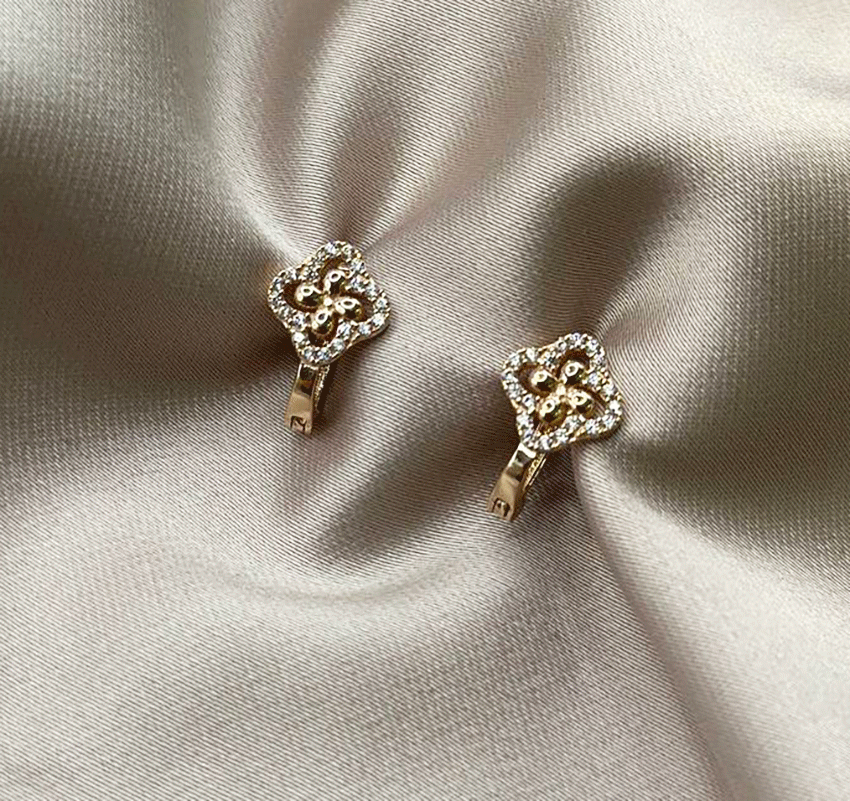 Cercei din aur roz cu zircon