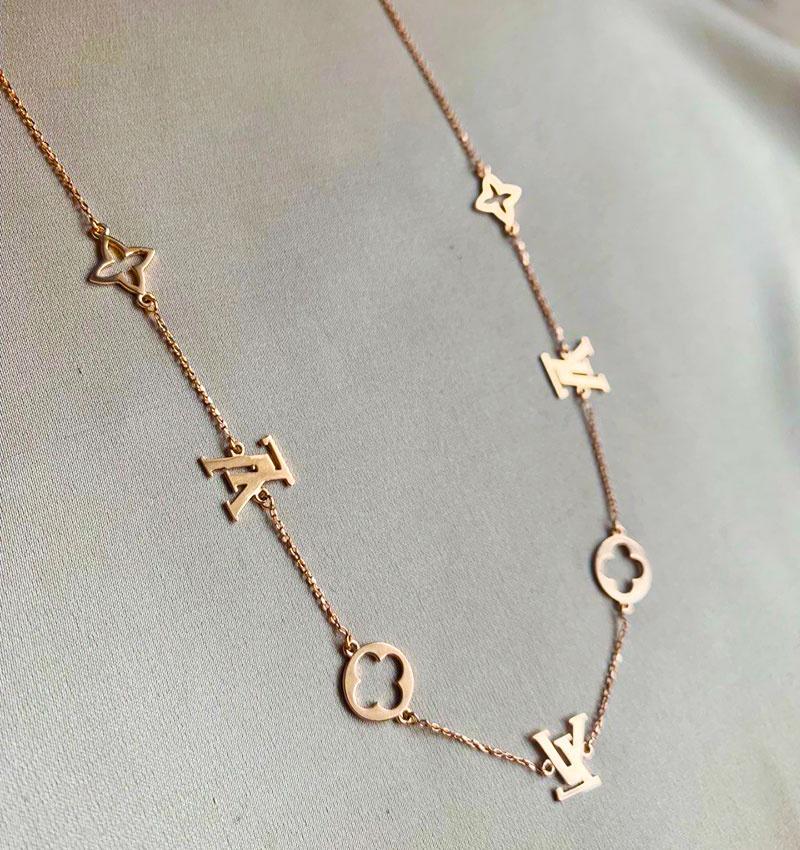 Колье из розового золота