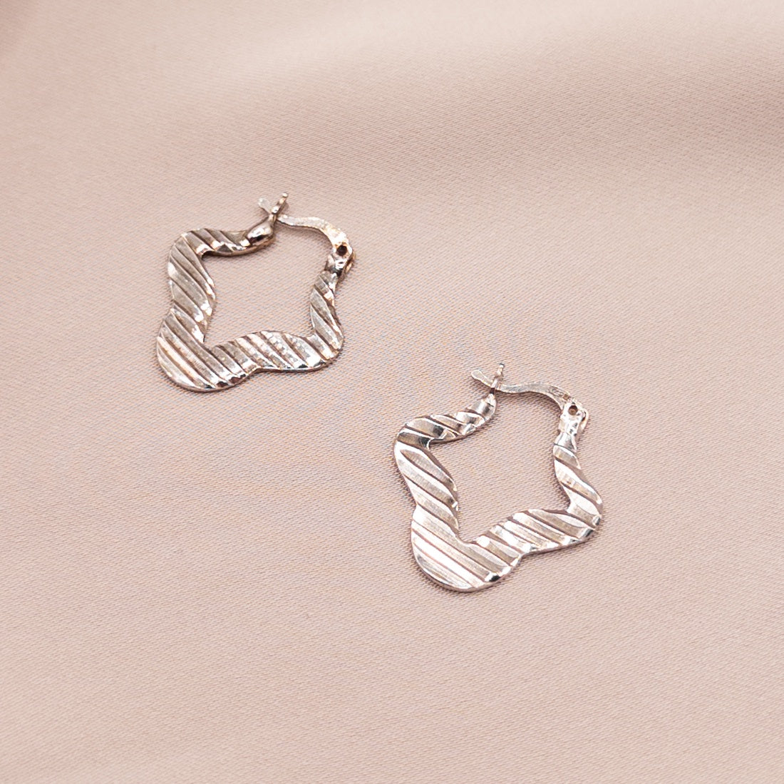 Серьги из серебра