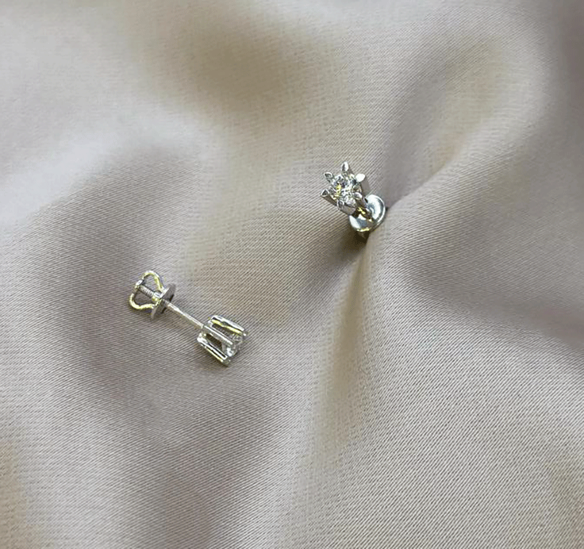 Серьги из белого золота с цирконом