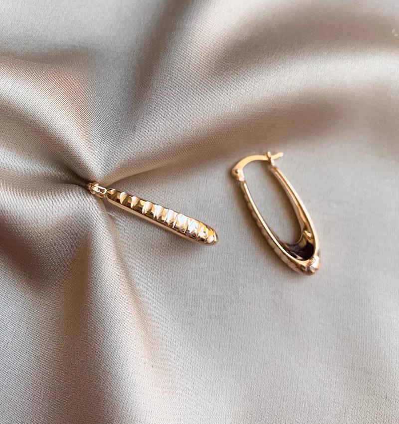 Серьги из розового золота