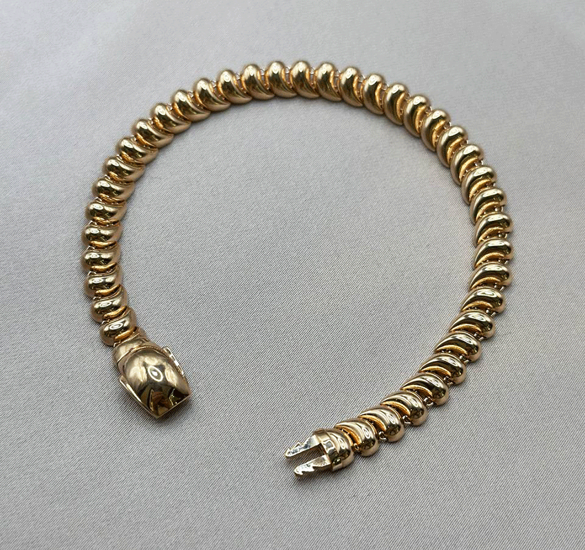 Браслет из розового золота