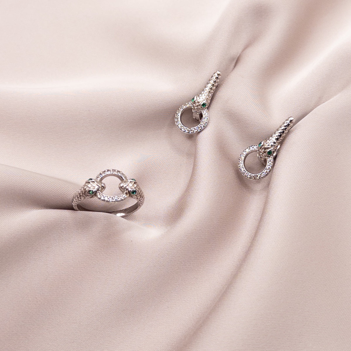 Set de argint cu zircon