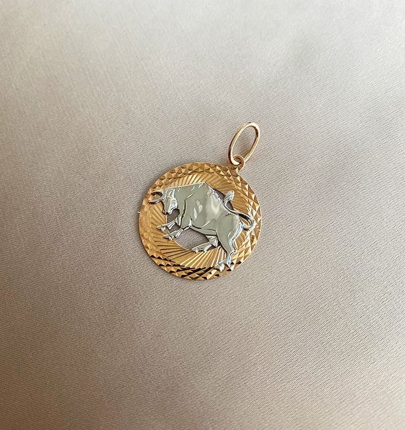 Подвеска из розового золота