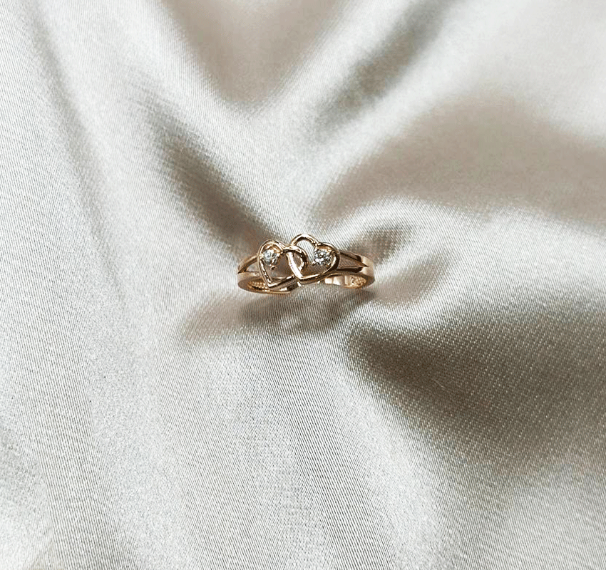 Rose gold ring