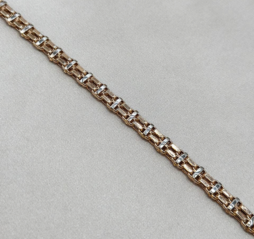Rose gold chain