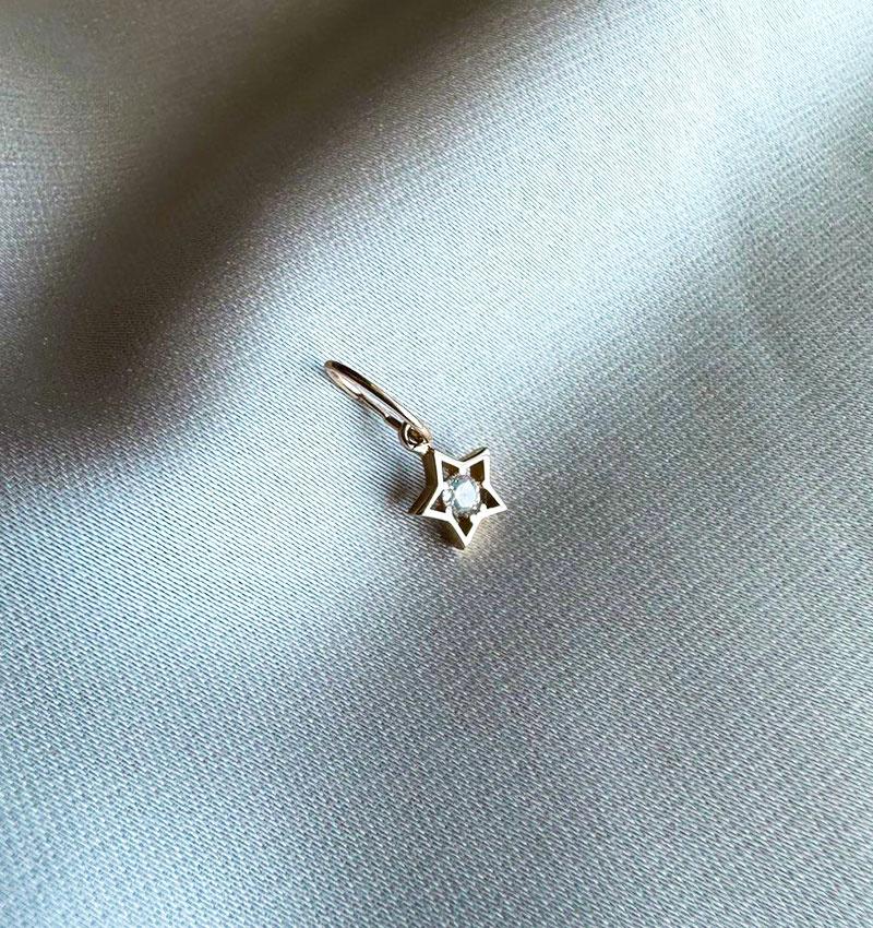 Подвеска из розового золота