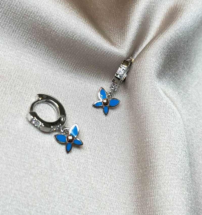 Silver earrings with zircon and enamel