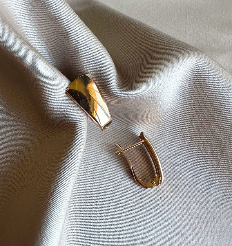Серьги из розового золота