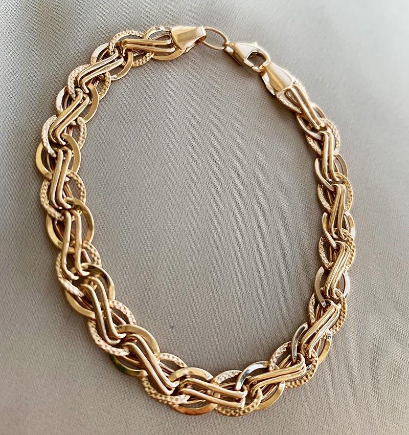 Rose gold bracelet