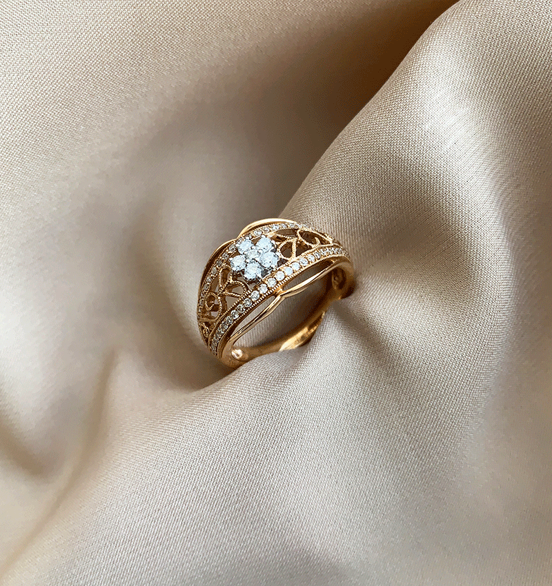 Кольцо из розового золота с бриллиантом 0.43ct