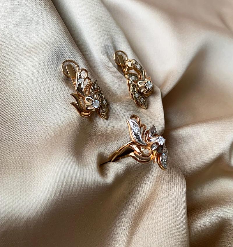 Rose gold set with zircon