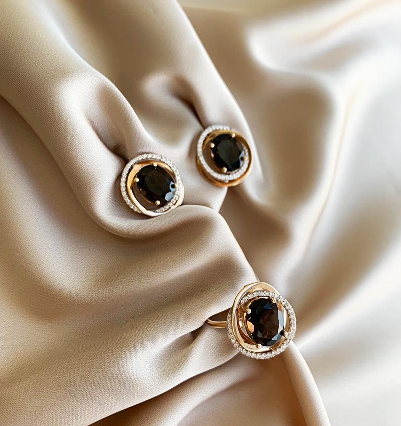 Rose gold set with zircon and smoky topaz