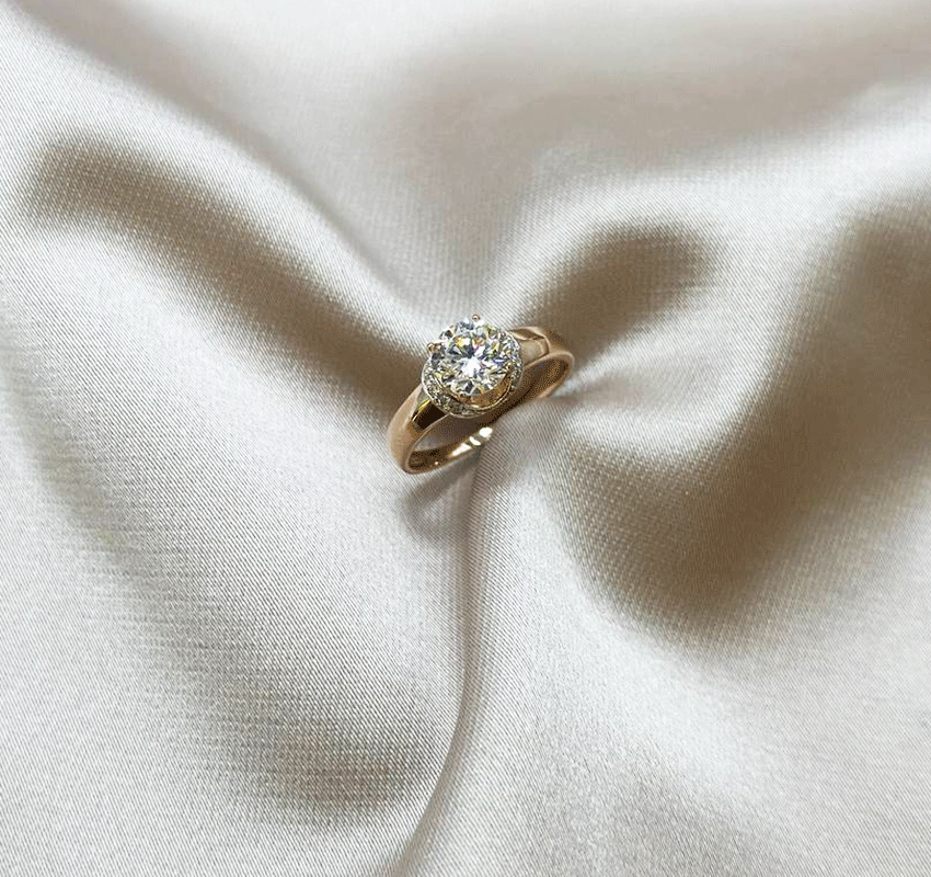 Помолвочное кольцо из розового золота