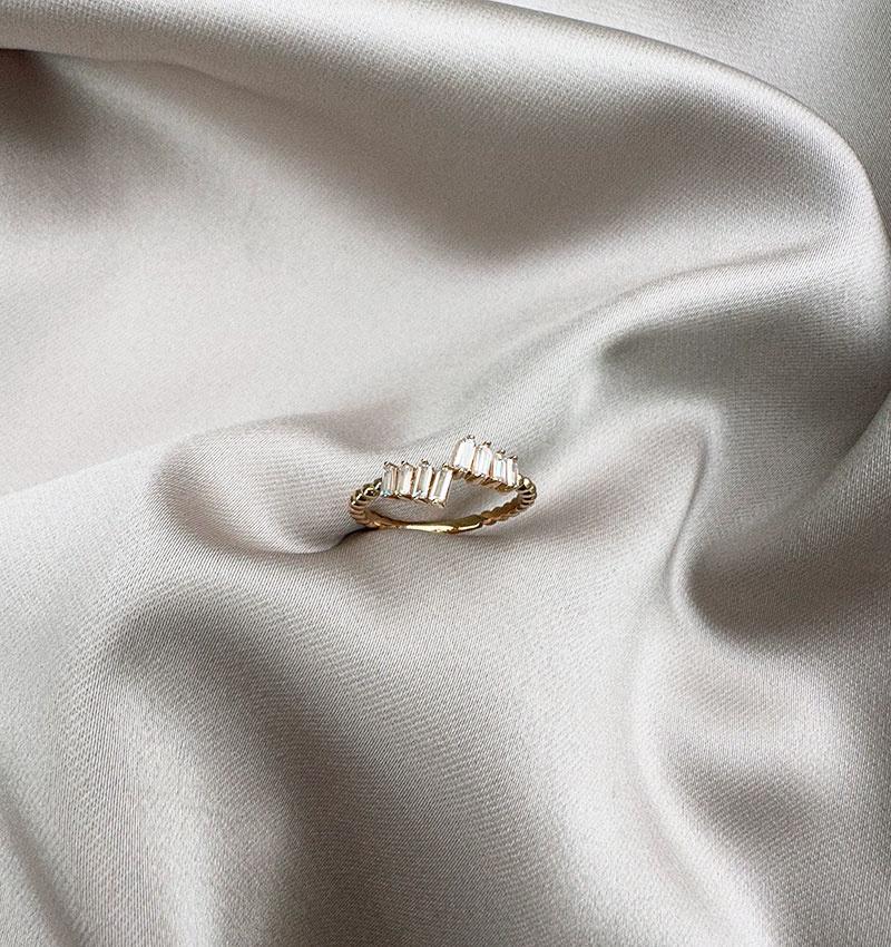 Inel din aur roz cu zirconiu