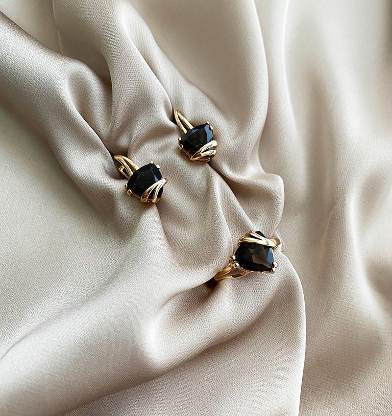 Rose gold set with smoky topaz