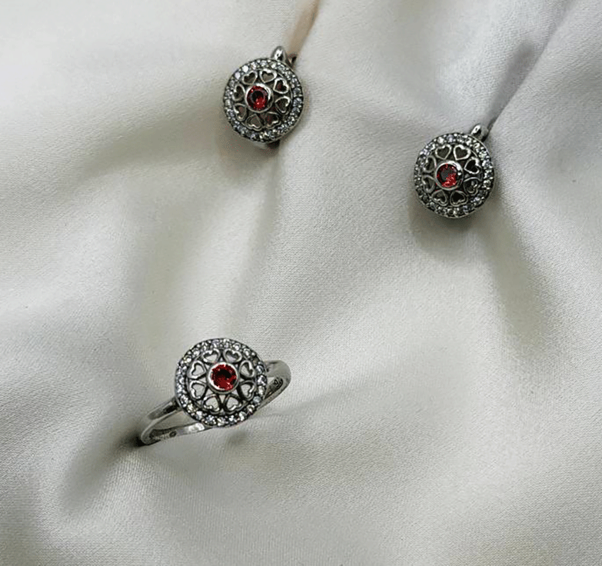 Сет из серебра с цирконом