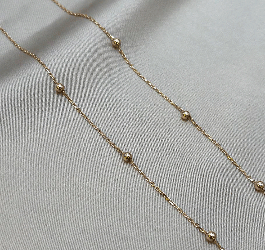 Колье из розового золота