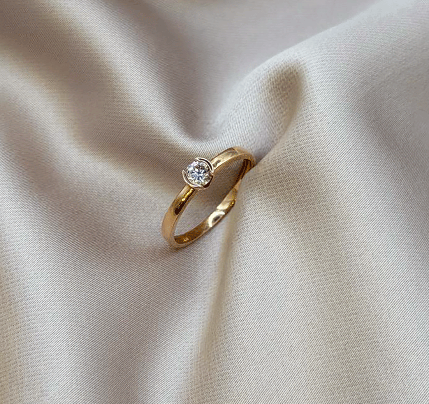 Помолвочное кольцо из розового золота