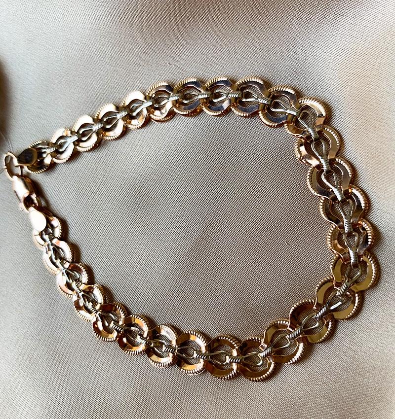 Браслет из розового золота