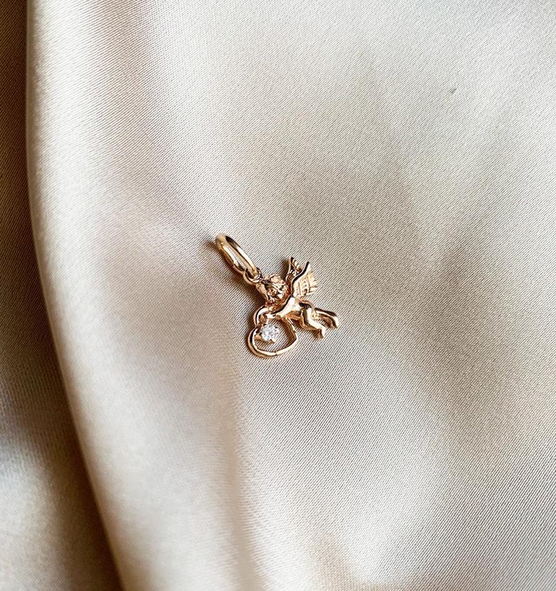 Подвеска из розового золота