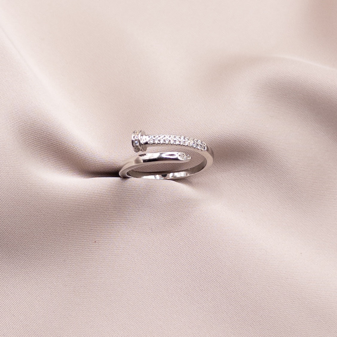 Silver set with zircon