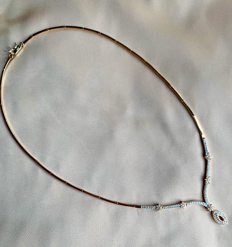 Colier din aur roz cu zircon