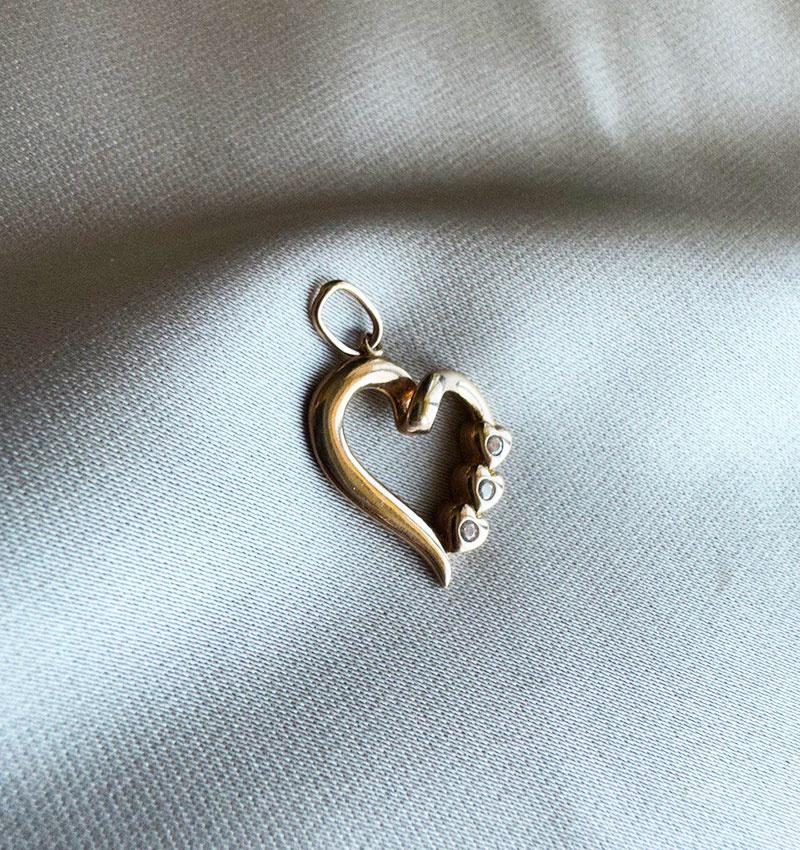 Подвеска из розового золота