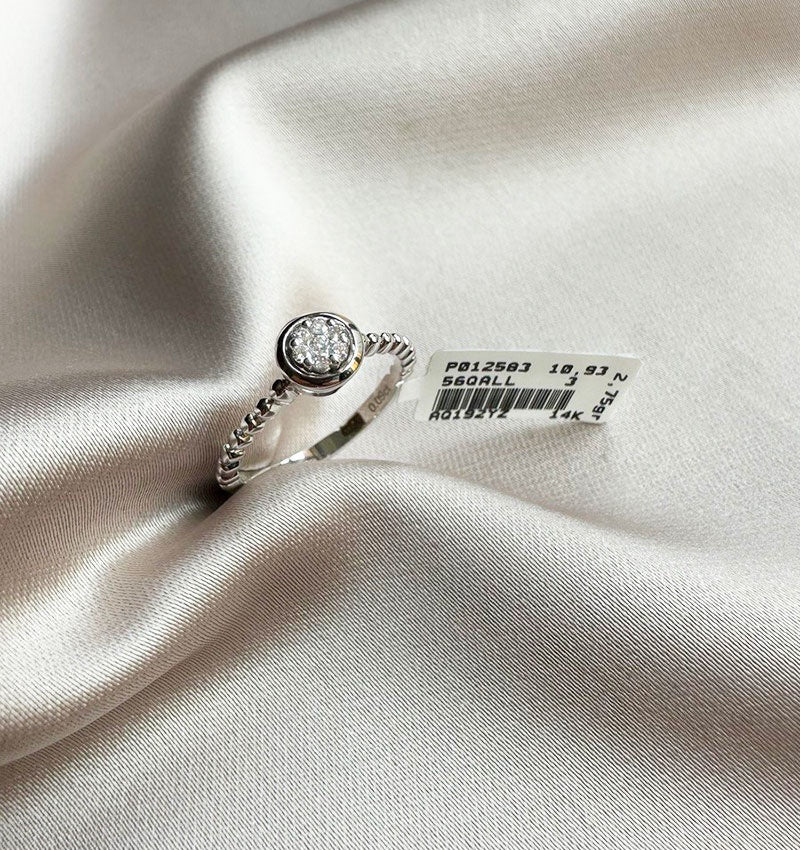 Кольцо из белого золота с бриллиантом 0.09ct