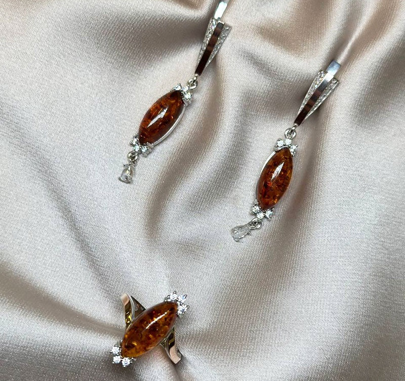 Сет из серебра с золотыми вставками с цирконом и янтарём