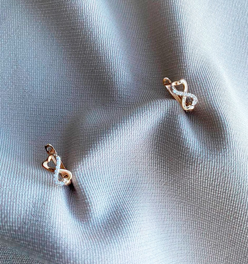 Cercei din aur roz cu zircon